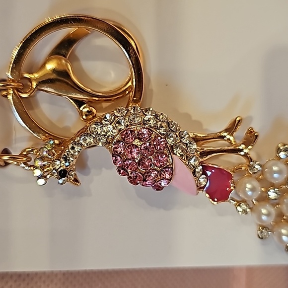 🆕️ Rhinestone & Pearl Crystal Peacock Keychain Purse Charm, Pink ~ Gift Present - Picture 6 of 7